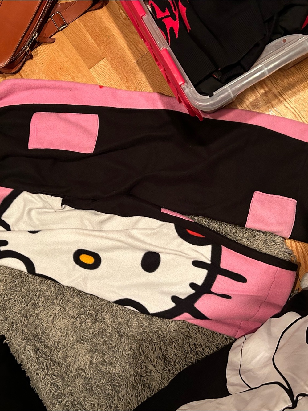 Handmade Customed Hello Kitty Pink and Black Graphic Jogger Pants - Picture 2 of 3